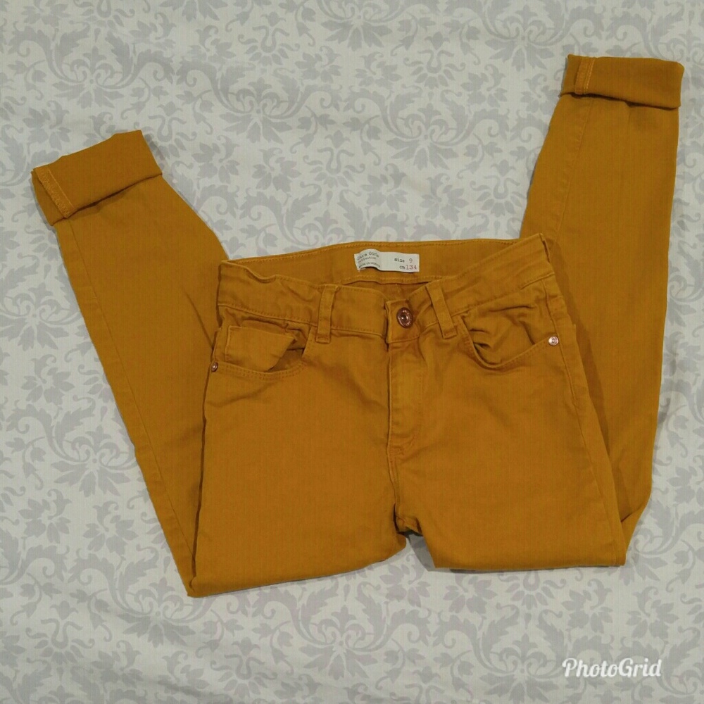 Girl's ZARA mustard pants